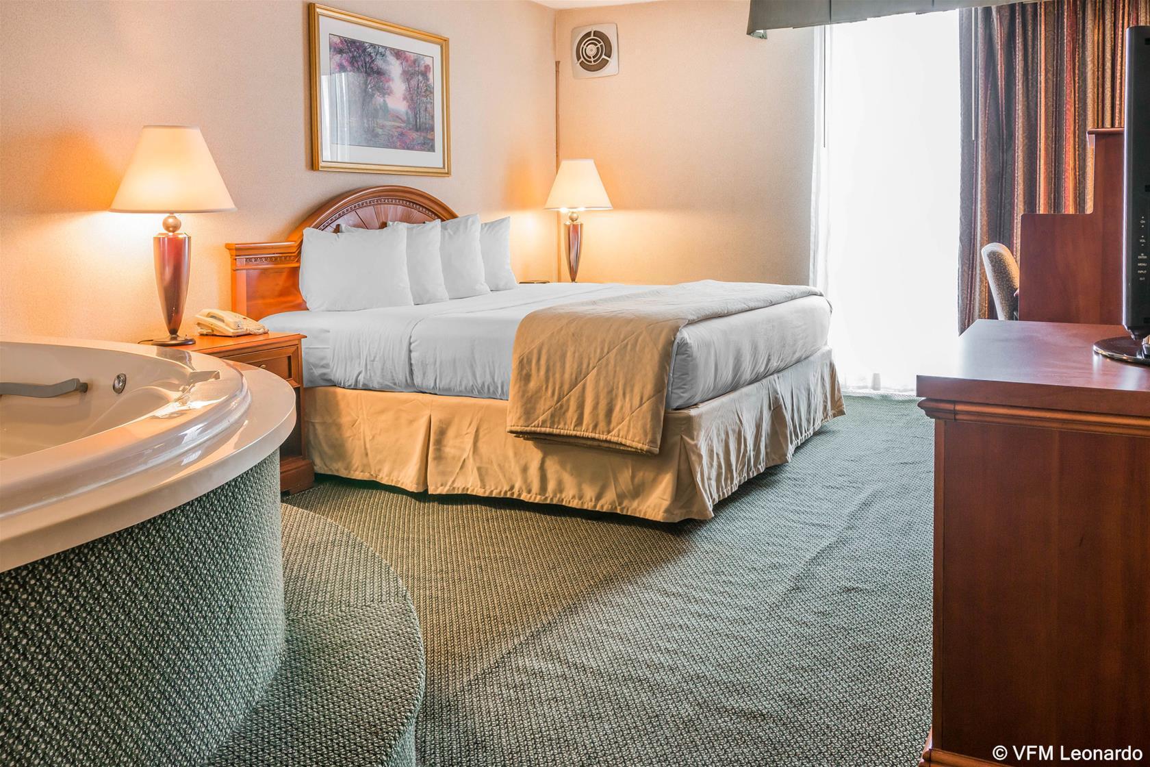 Wingate By Wyndham Troy Hotel Bagian luar foto